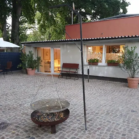Lindenhof, Zentrumsnah Mit Terrasse Und Grillmoeglichkeit