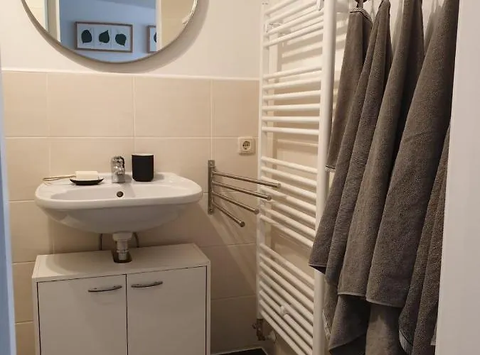 Hébergement de vacances Lindenhof, Zentrumsnah Mit Terrasse Und Grillmoeglichkeit *